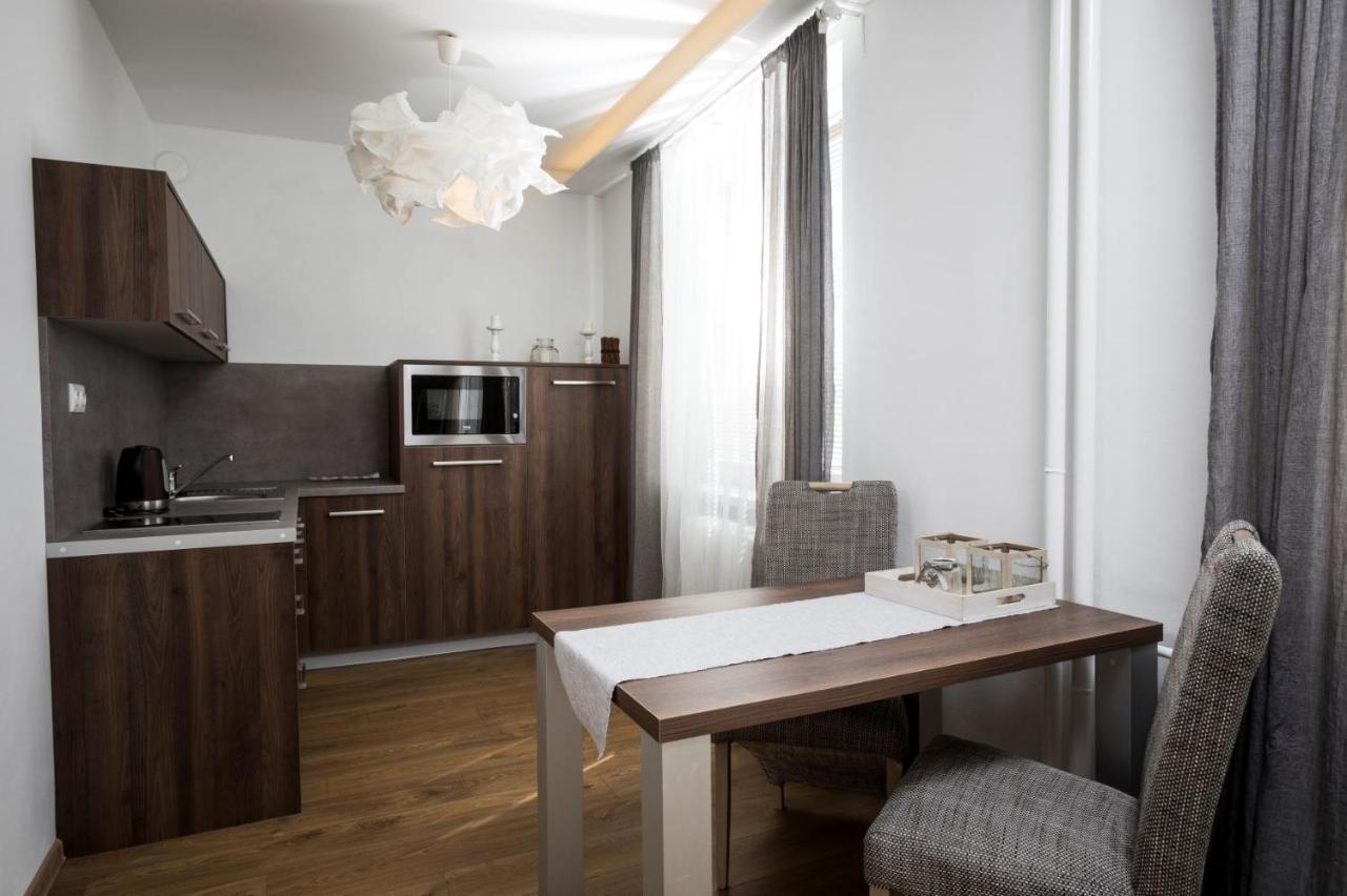 Sting Apartmany Тринец Екстериор снимка